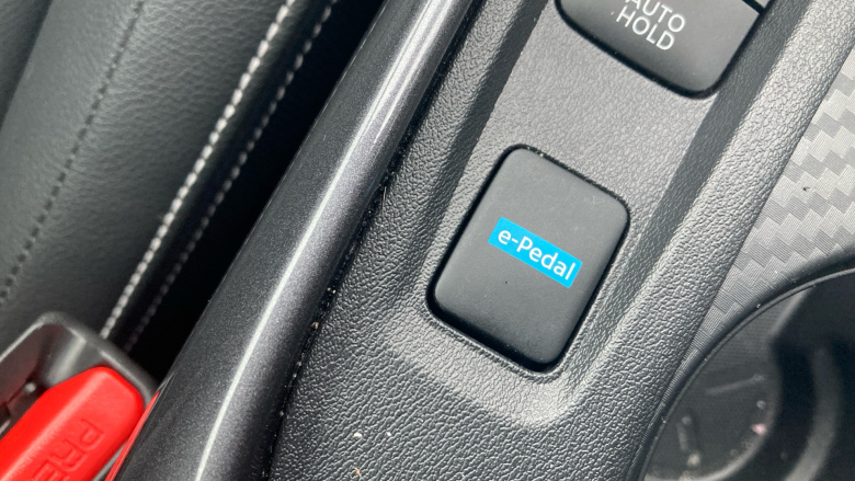 Nissan Juke 1.6 Hybrid Tekna 5dr Auto Hybrid Hatchback